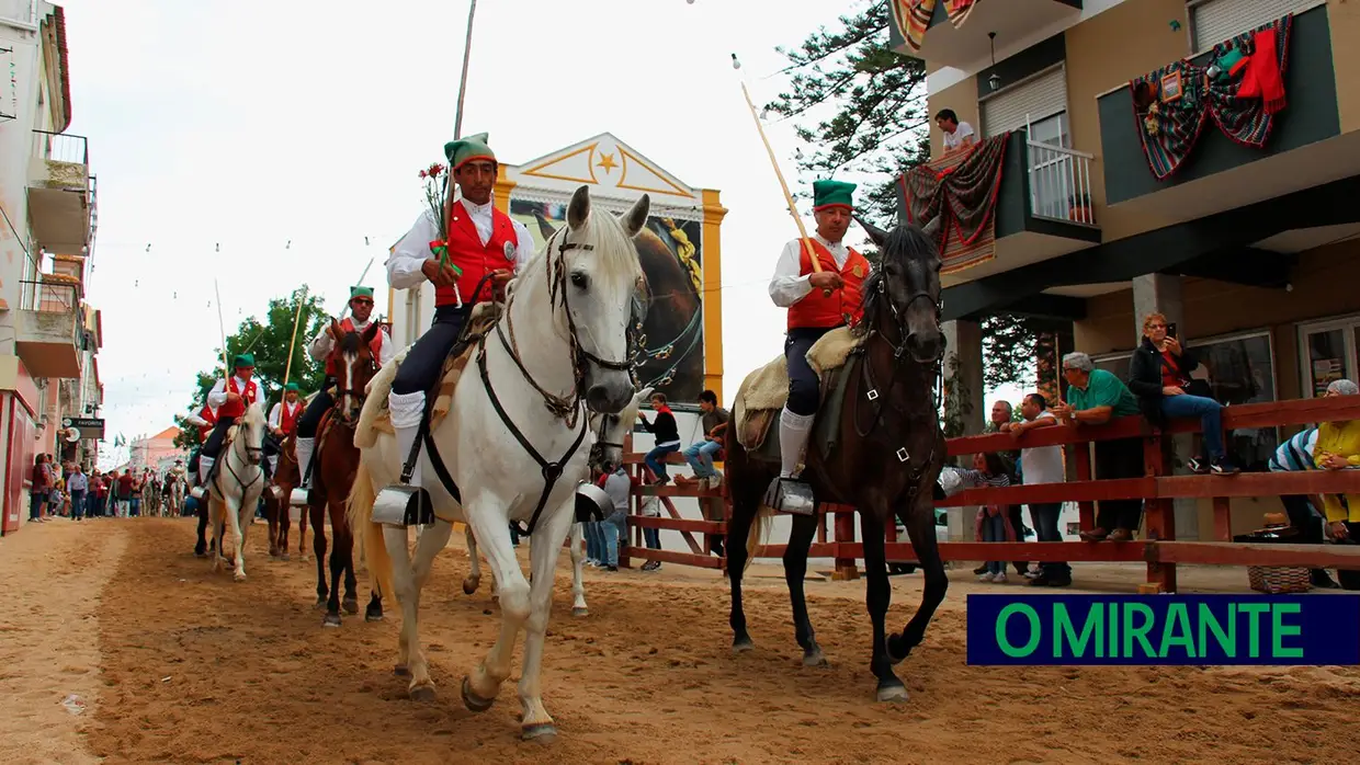 Campino António Gordo homenageado na Feira de Maio