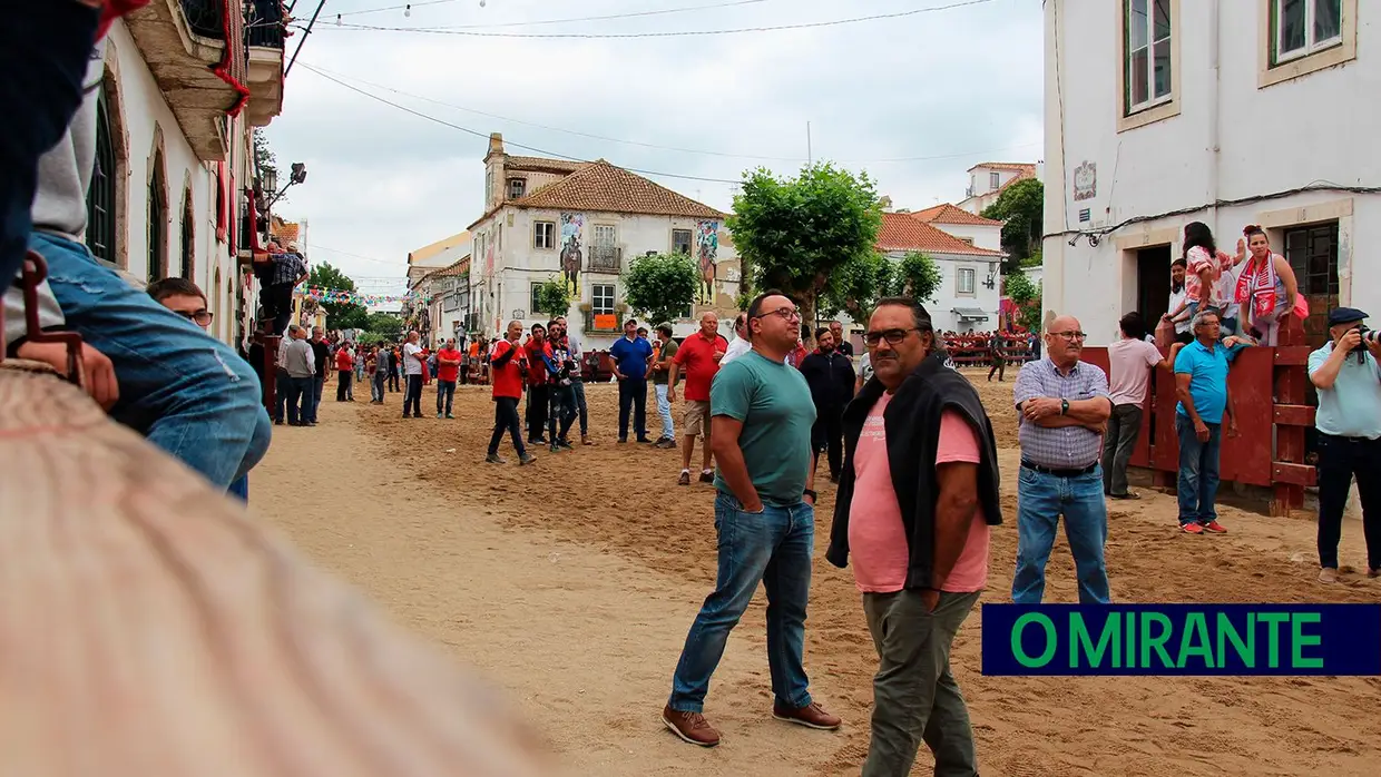 Campino António Gordo homenageado na Feira de Maio