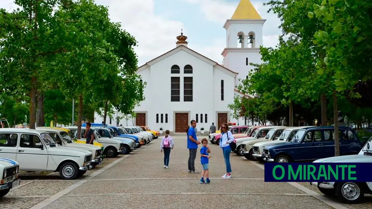 Benavente recebeu encontro nacional de Renault 4L