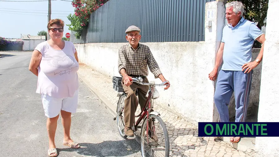 Sempre que chove com intensidade há inundações em bairro do Porto Alto