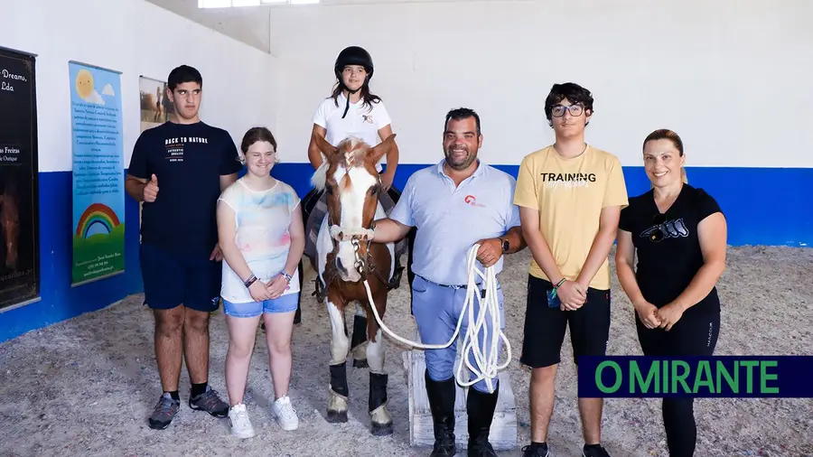 Terapia com cavalos é uma aposta ganha no Cartaxo Terapia com cavalos é uma aposta ganha no Cartaxo
