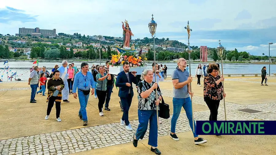 Rossio e Tramagal receberam Cruzeiro Cultural e Religioso do Tejo Rossio e Tramagal receberam Cruzeiro Cultural e Religioso do Tejo