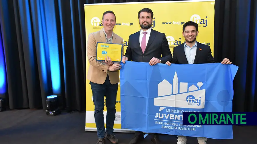 VFX distinguida com selo de município amigo da juventude VFX distinguida com selo de município amigo da juventude