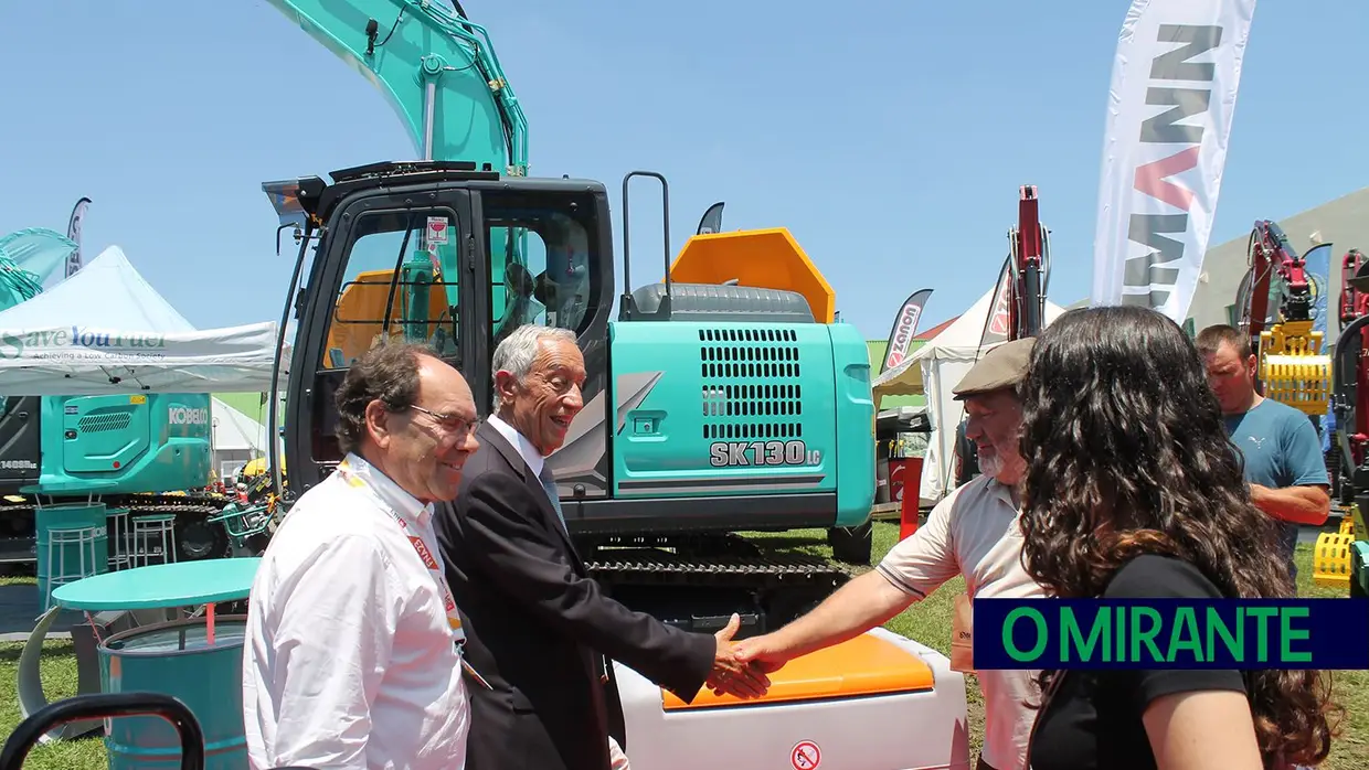 Feira Nacional de Agricultura inaugurada pelo Presidente e sem governantes