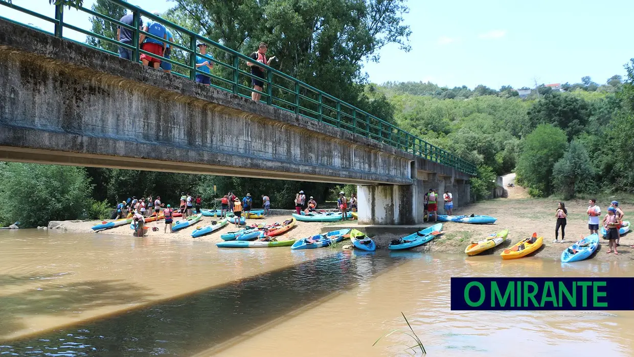 Descida do Nabão juntou uma centena de pessoas em Tomar