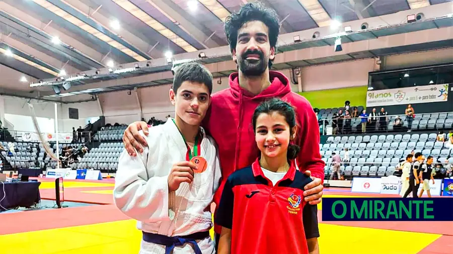 Vicente Silva campeão nacional de judo em juvenis Vicente Silva campeão nacional de judo em juvenis
