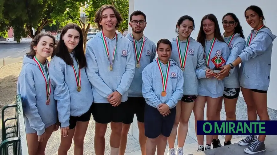 Ginastas do Cartaxo com títulos nacionais em trampolins