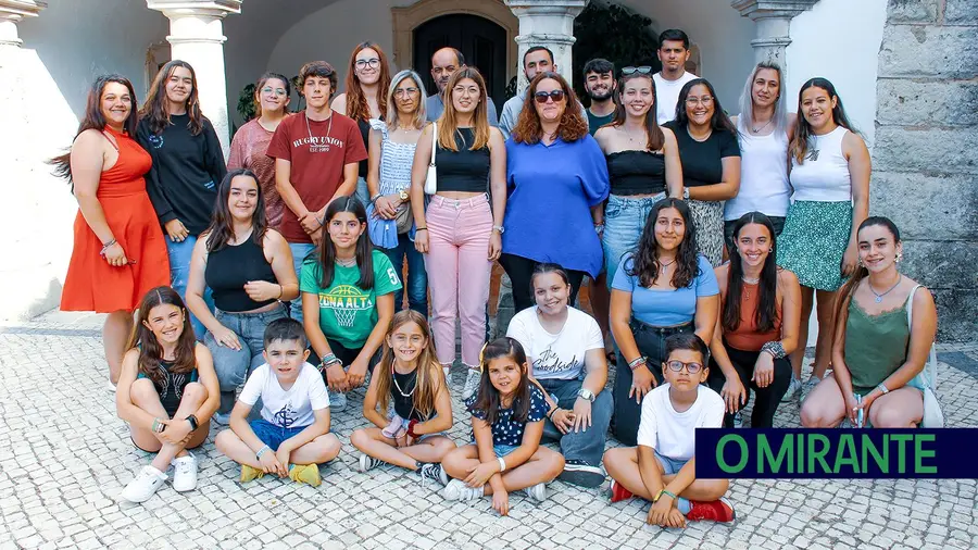 Associação de Festas de Santo António vai encher a zona alta de Torres Novas de cor e alegria Associação de Festas de Santo António vai encher a zona alta de Torres Novas de cor e alegria