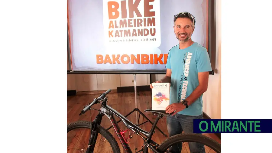 Atleta de Almeirim vai pedalar 11 mil quilómetros para ajudar crianças Atleta de Almeirim vai pedalar 11 mil quilómetros para ajudar crianças