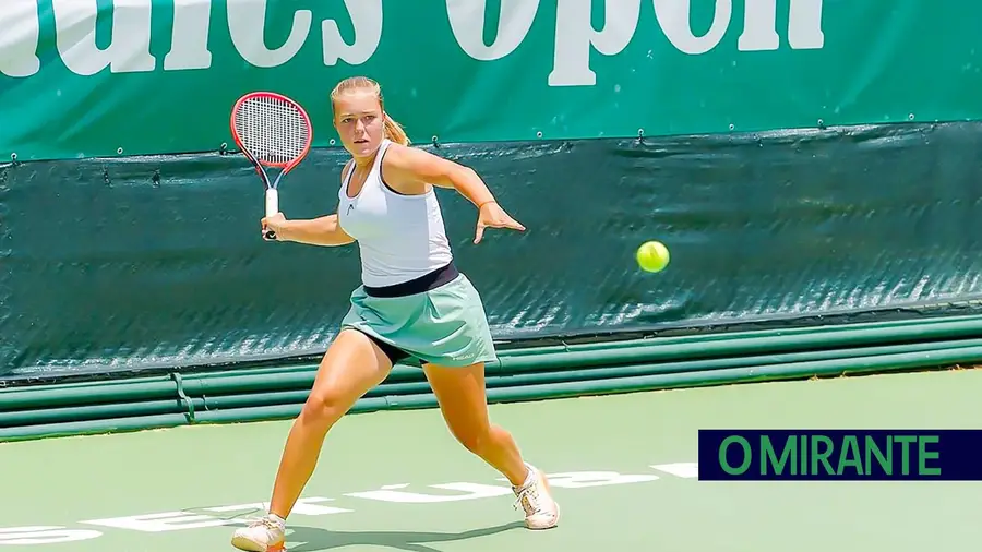 Angelina Voloshchuk conquista primeira vitória no circuito profissional de ténis Angelina Voloshchuk conquista primeira vitória no circuito profissional de ténis