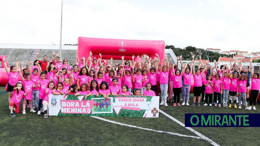 Projecto de promoção do futebol feminino passou pela Chamusca