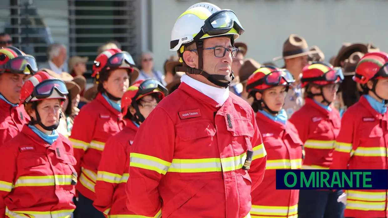 Abrantes agraciou bombeiros e escuteiros com medalhas de mérito no Dia da Cidade