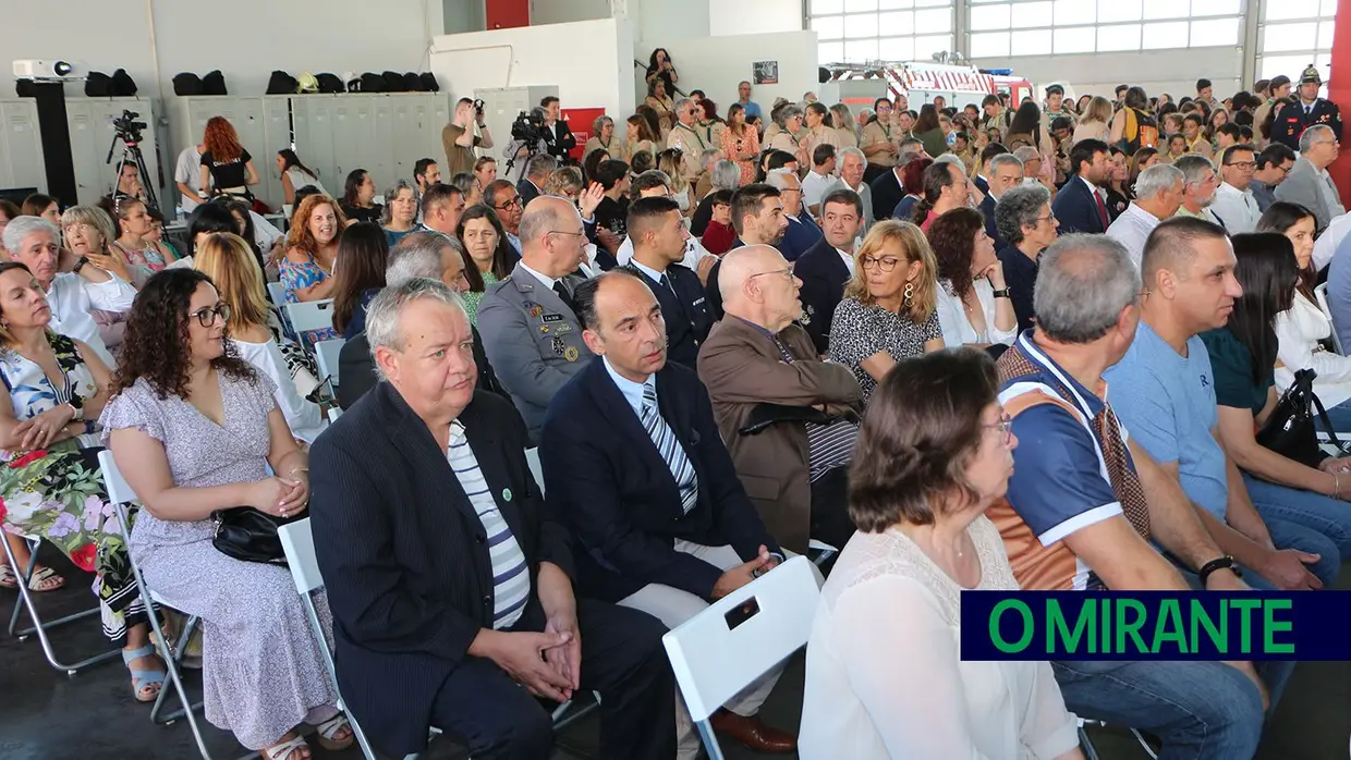 Abrantes agraciou bombeiros e escuteiros com medalhas de mérito no Dia da Cidade