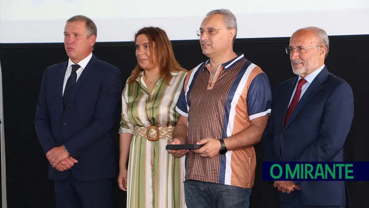 Abrantes agraciou bombeiros e escuteiros com medalhas de mérito no Dia da Cidade