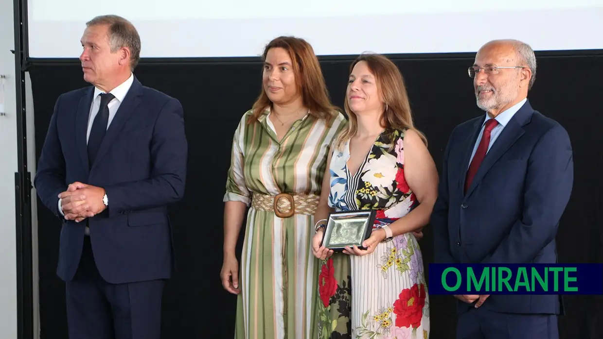 Abrantes agraciou bombeiros e escuteiros com medalhas de mérito no Dia da Cidade