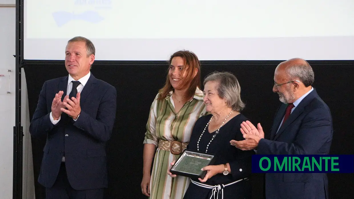 Abrantes agraciou bombeiros e escuteiros com medalhas de mérito no Dia da Cidade