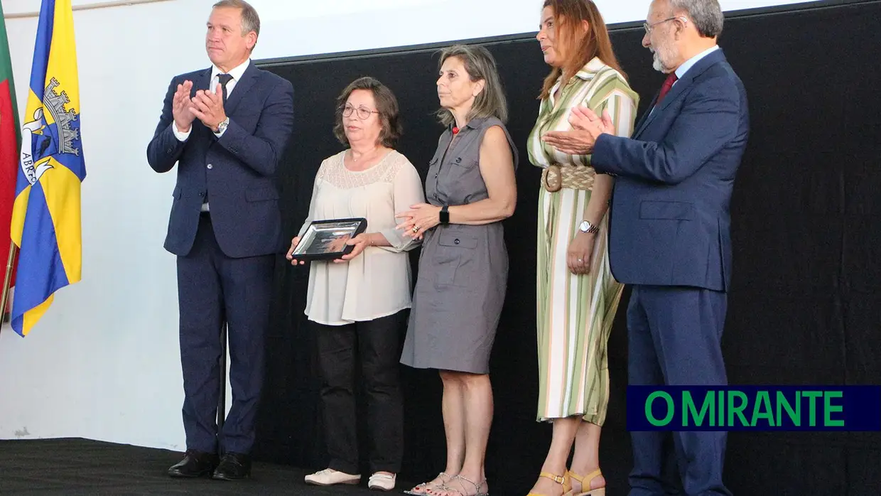 Abrantes agraciou bombeiros e escuteiros com medalhas de mérito no Dia da Cidade