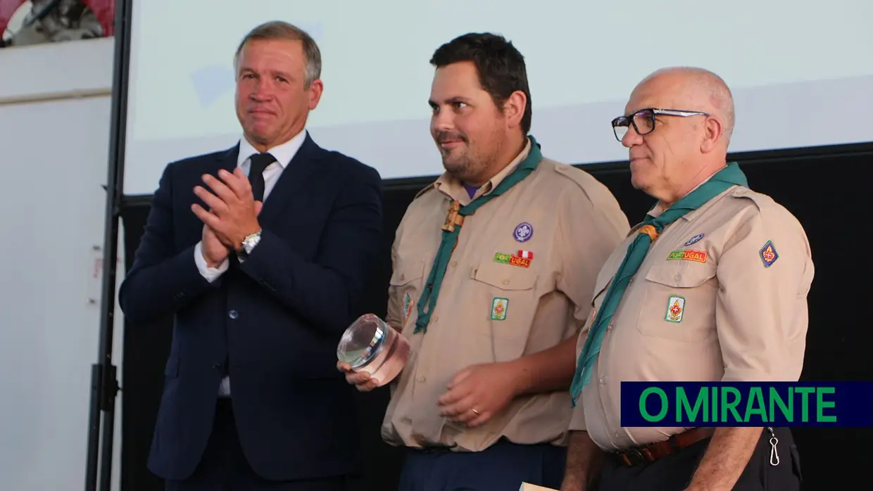 Abrantes agraciou bombeiros e escuteiros com medalhas de mérito no Dia da Cidade