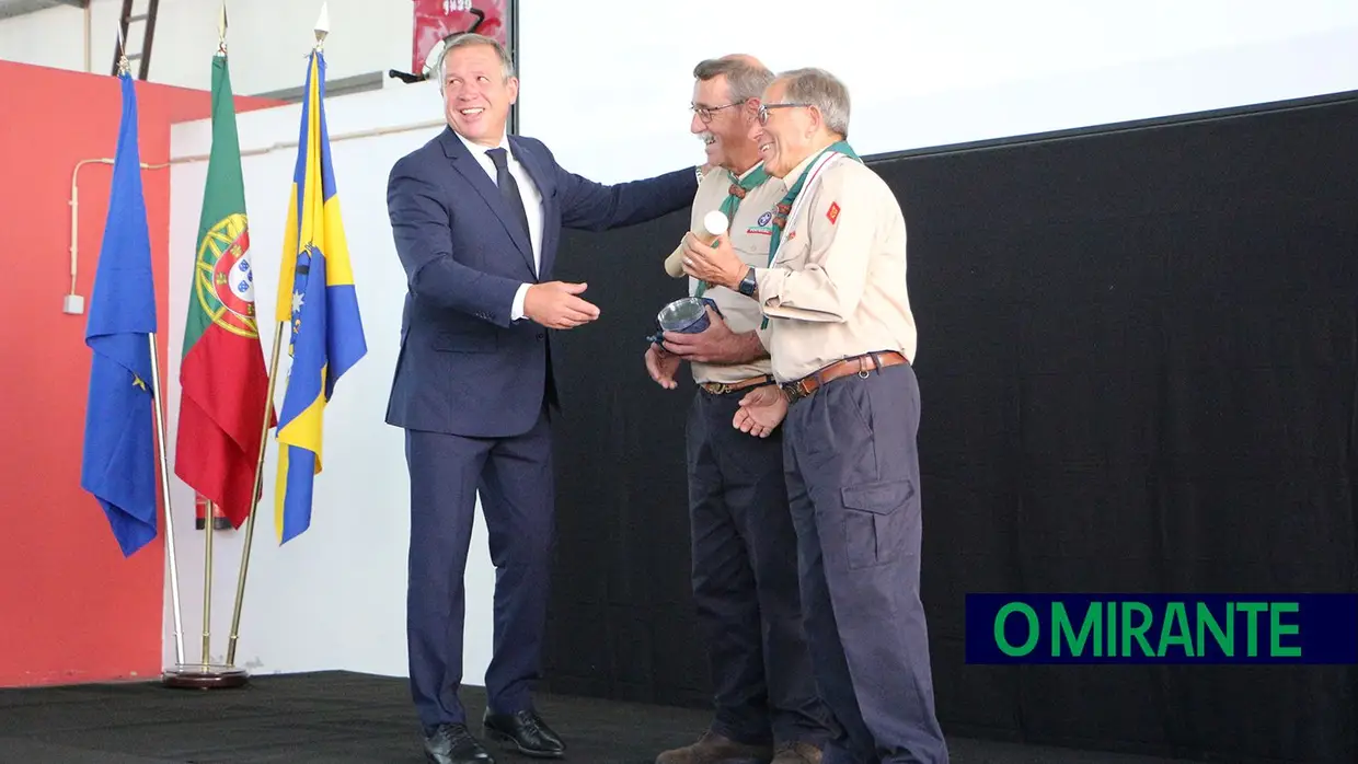 Abrantes agraciou bombeiros e escuteiros com medalhas de mérito no Dia da Cidade