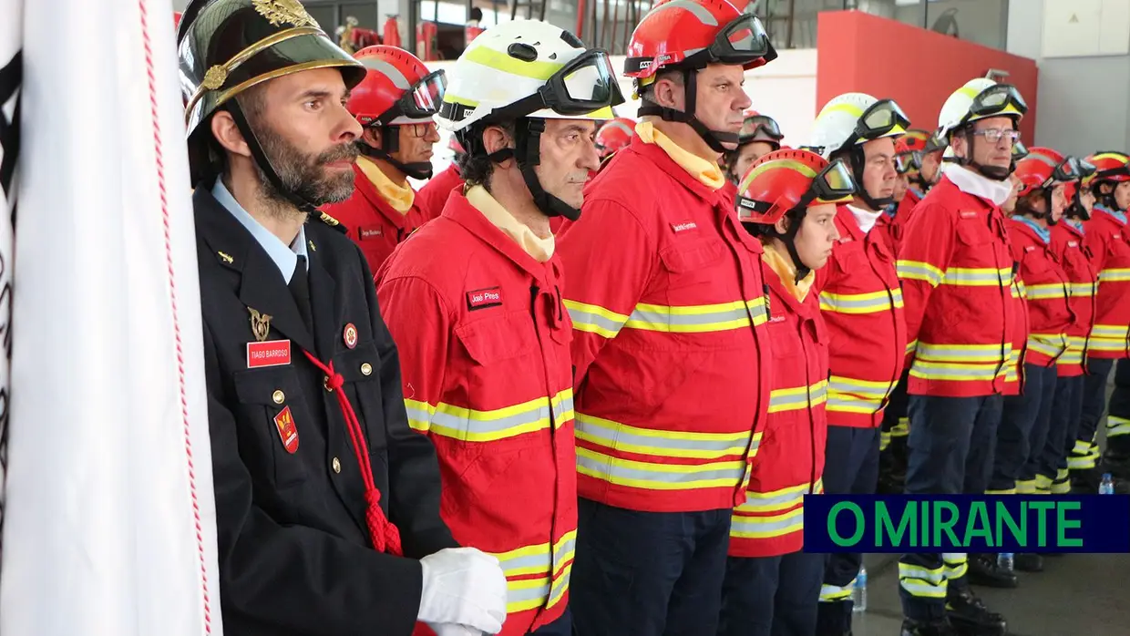 Abrantes agraciou bombeiros e escuteiros com medalhas de mérito no Dia da Cidade