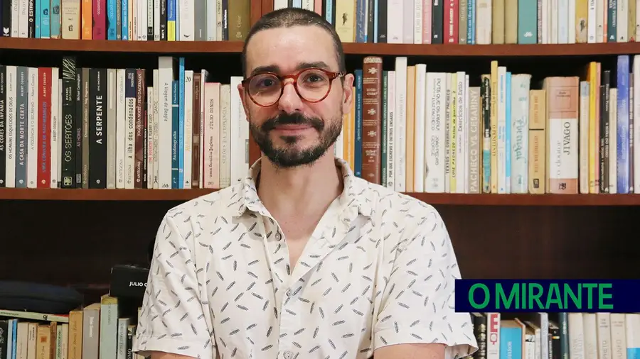 Ricardo Cabaça: “Fala-se tanto dos subsídio-dependentes mas sem apoio não podíamos ter teatro a dez euros”. Ricardo Cabaça: “Fala-se tanto dos subsídio-dependentes mas sem apoio não podíamos ter teatro a dez euros”.