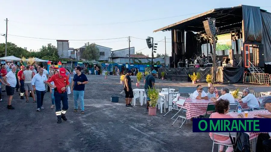 Câmara de Abrantes apoia Feira Mostra de Artesanato e Gastronomia de Mouriscas Câmara de Abrantes apoia Feira Mostra de Artesanato e Gastronomia de Mouriscas