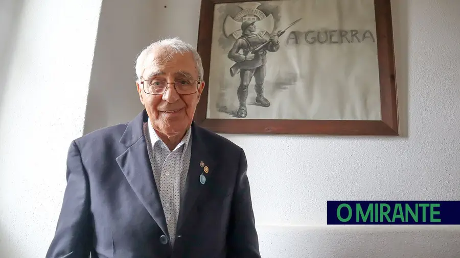 A história de Fausto Diabinho: prisioneiro de guerra do Entroncamento que foi salvo às portas da morte A história de Fausto Diabinho: prisioneiro de guerra do Entroncamento que foi salvo às portas da morte