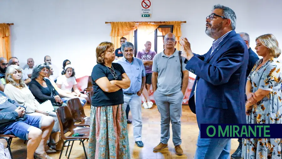 Novas queixas por causa de pedreira da Cimpor Novas queixas por causa de pedreira da Cimpor