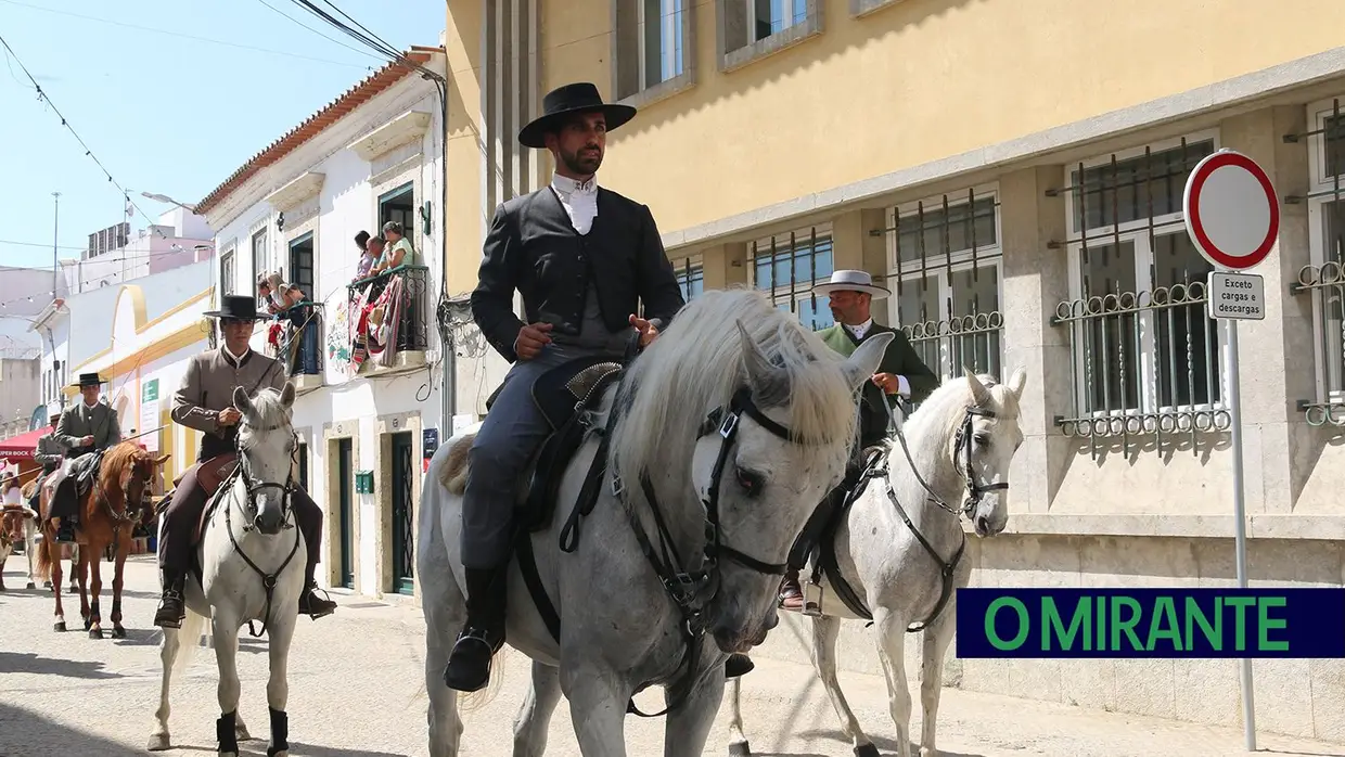 Milhares assistiram em Benavente à homenagem ao campino