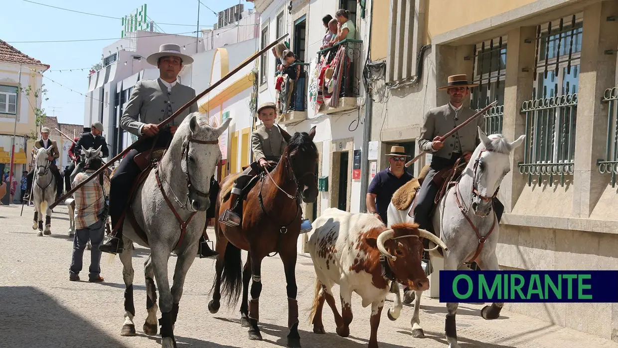 Milhares assistiram em Benavente à homenagem ao campino