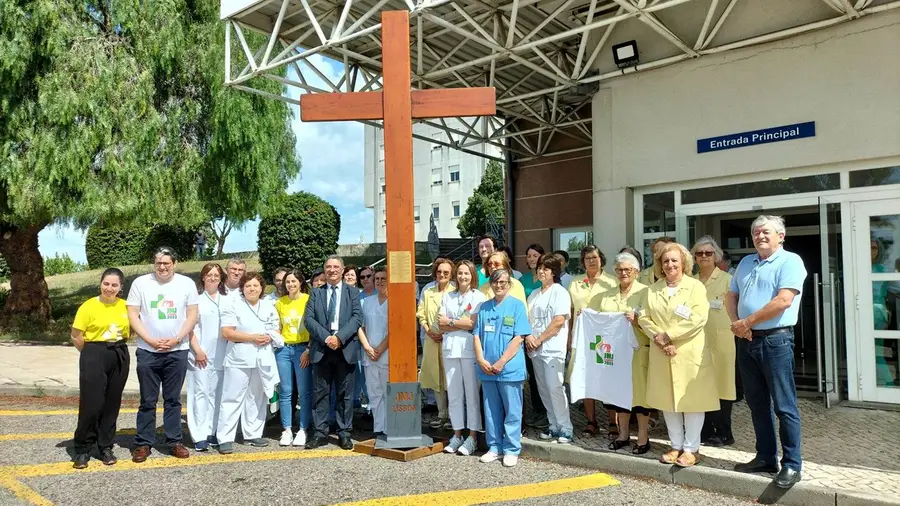 Cruz peregrina abençoou Hospitais de Tomar e Torres Novas