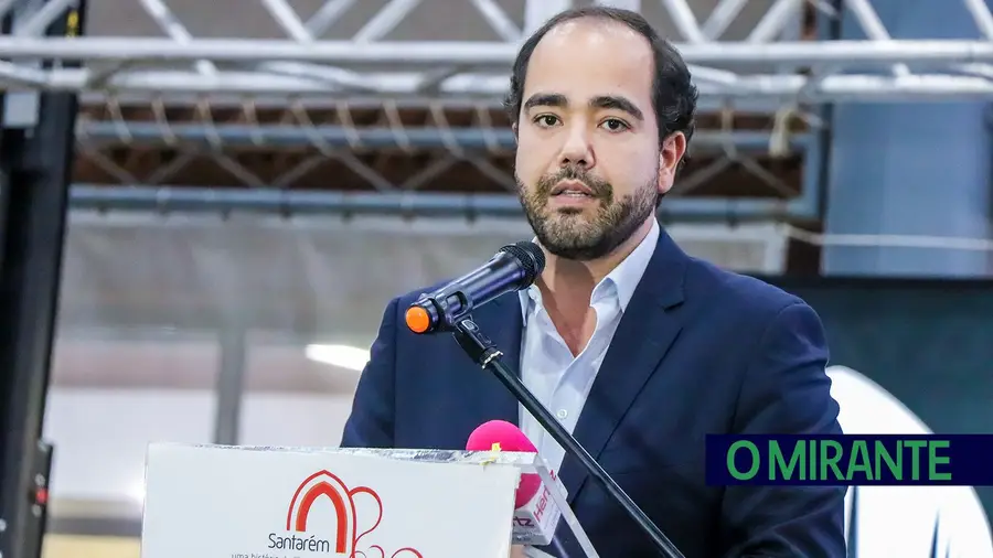 Indignações socialistas nas redes sociais Indignações socialistas nas redes sociais