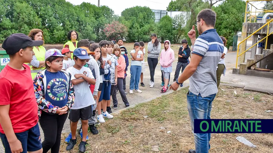 Estudantes de Benavente aprendem boas práticas ambientais em visita à ETAR