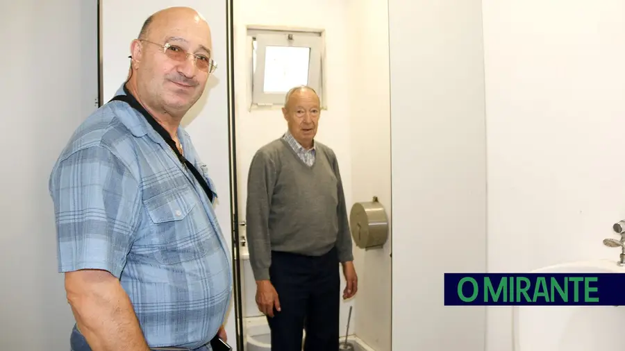 Degradação de sanitários da zona ribeirinha da Póvoa motiva reclamações Degradação de sanitários da zona ribeirinha da Póvoa motiva reclamações
