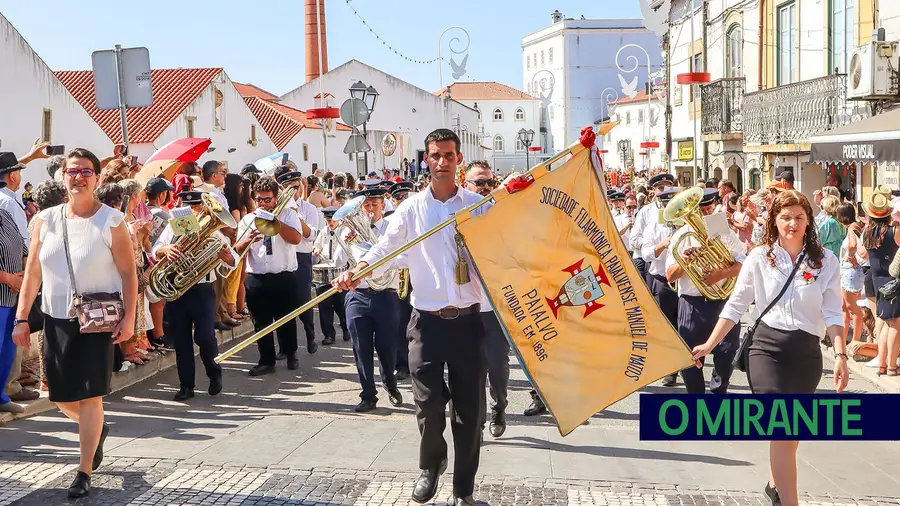 Sociedade Filarmónica Paialvense Manuel de Matos abrilhantou o Cortejo dos Rapazes