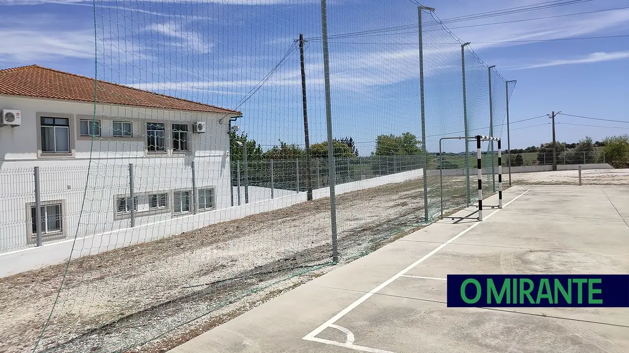 Casa do Povo da Póvoa e Achete requalifica instalações