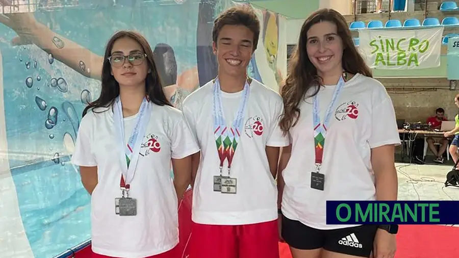 Natação artística de Almeirim com três medalhas no campeonato nacional