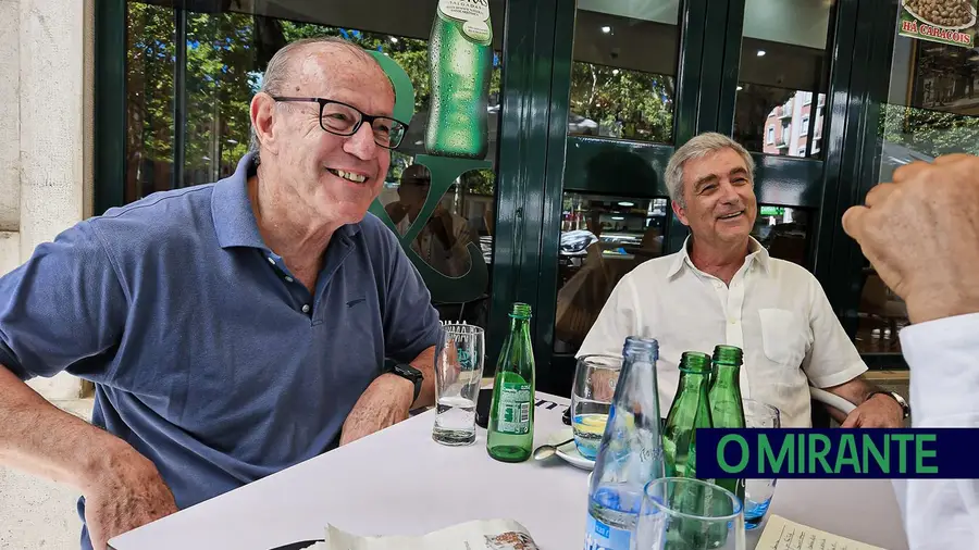 Vamos envergonhar 12 anos da engenharia portuguesa de comissões e direcções Vamos envergonhar 12 anos da engenharia portuguesa de comissões e direcções