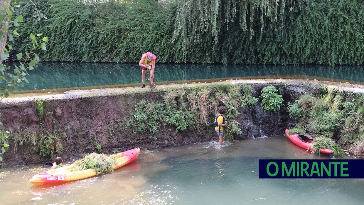 Semana da Juventude arrancou em Tomar com limpeza do rio Nabão