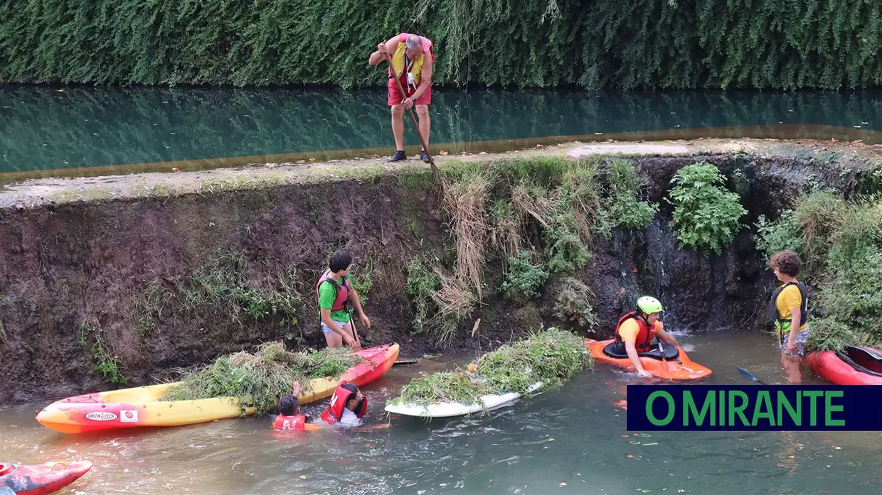 Semana da Juventude arrancou em Tomar com limpeza do rio Nabão