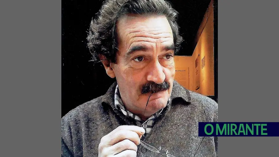 Morreu António José Amaral, fundador do Centro Cultural Regional de Santarém Morreu António José Amaral, fundador do Centro Cultural Regional de Santarém