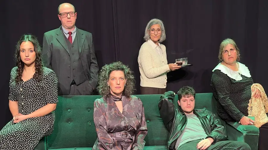 Grémio Dramático Povoense estreia a peça teatral “Alguém terá de morrer” no Espaço Cultural Fernando Augusto