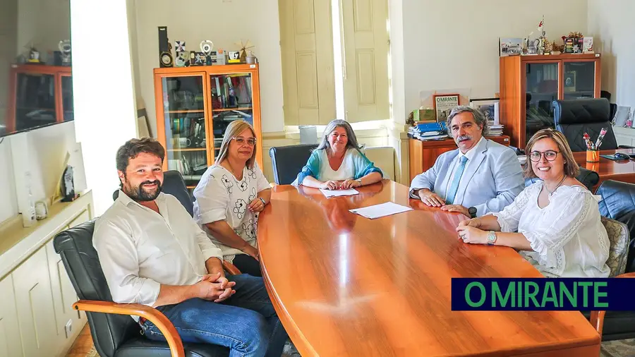 Tomar assina protocolo com Associação de Jardins Escolas João de Deus