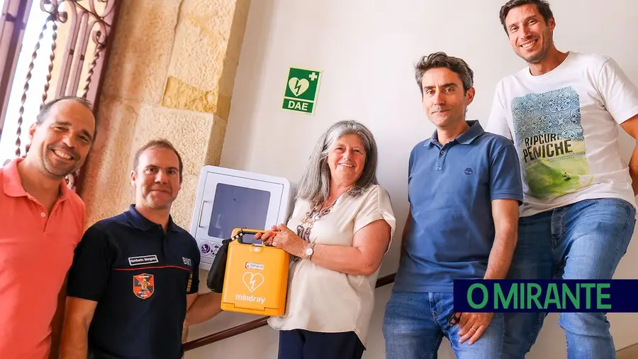 Tomar recebe cinco desfibrilhadores automáticos Tomar recebe cinco desfibrilhadores automáticos