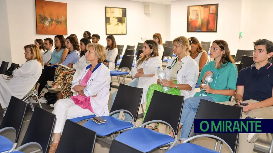 Comissão do Hospital de Santarém promove ciclo de sessões de actualização Comissão do Hospital de Santarém promove ciclo de sessões de actualização