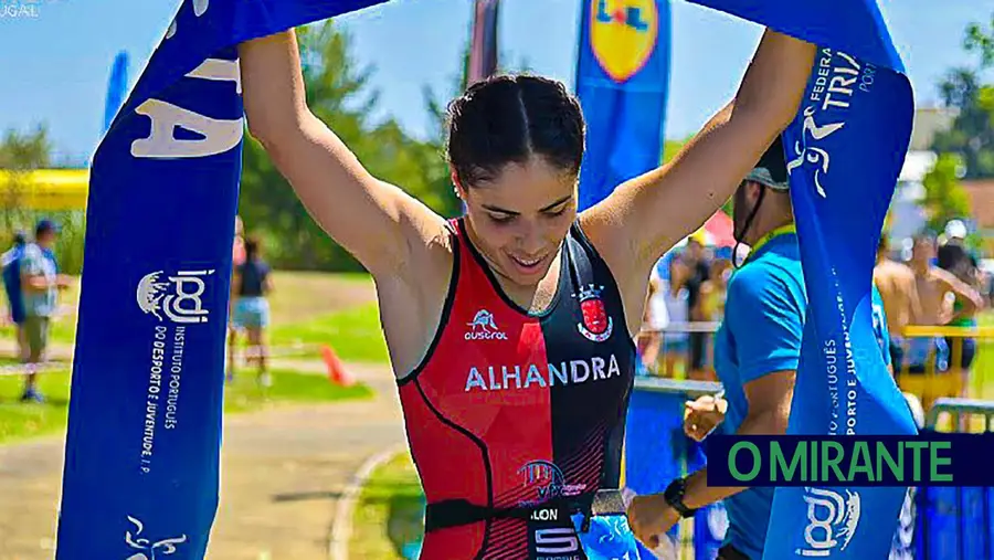 O MIRANTE  João Apolinário em segundo no salto à vara no Troféu Ibérico de  Sub-18