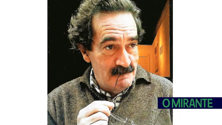 Morreu António José Amaral, fundador do Centro Cultural Regional de Santarém Morreu António José Amaral, fundador do Centro Cultural Regional de Santarém