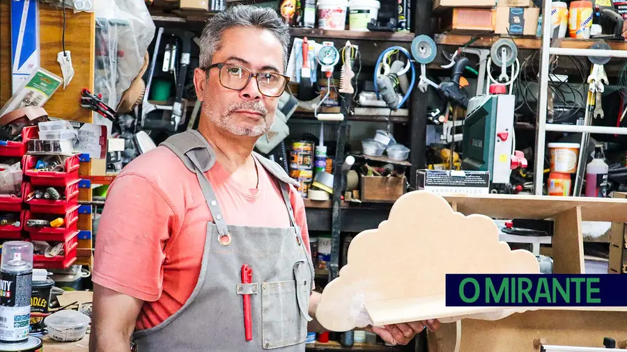 Acidente mudou a vida de empresário de Marinhais que encontrou no artesanato uma fuga para a depressão Acidente mudou a vida de empresário de Marinhais que encontrou no artesanato uma fuga para a depressão