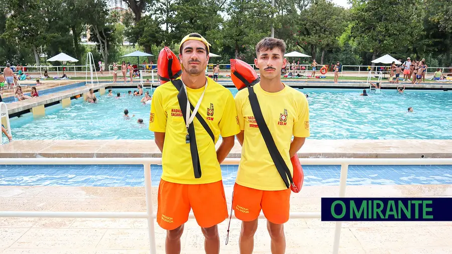 Os dois nadadores-salvadores que zelam pela segurança da população de Tomar Os dois nadadores-salvadores que zelam pela segurança da população de Tomar