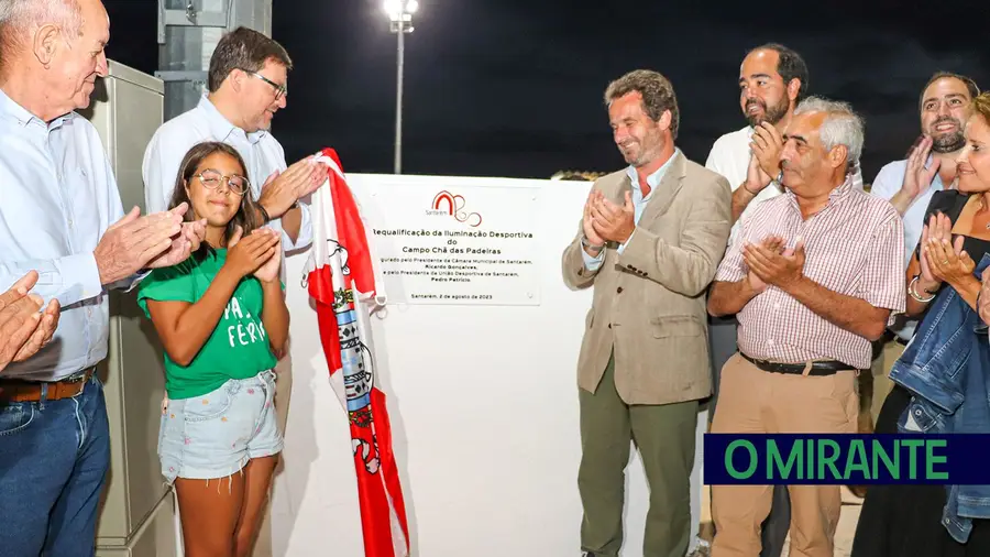 Campo Chã das Padeiras com iluminação nova e menos dispendiosa